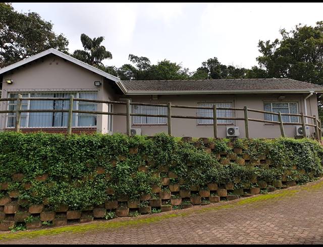 218M² OFFICE TO LET IN WESTVILLE
